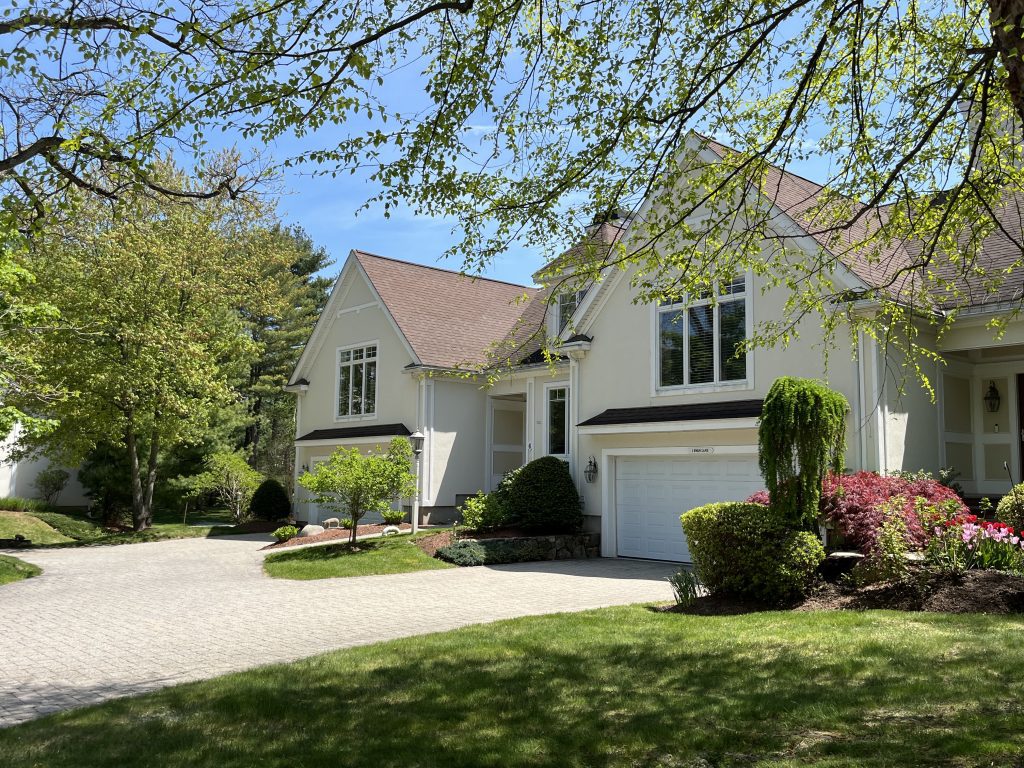 Swan Crossing Homes at Andover Country Club